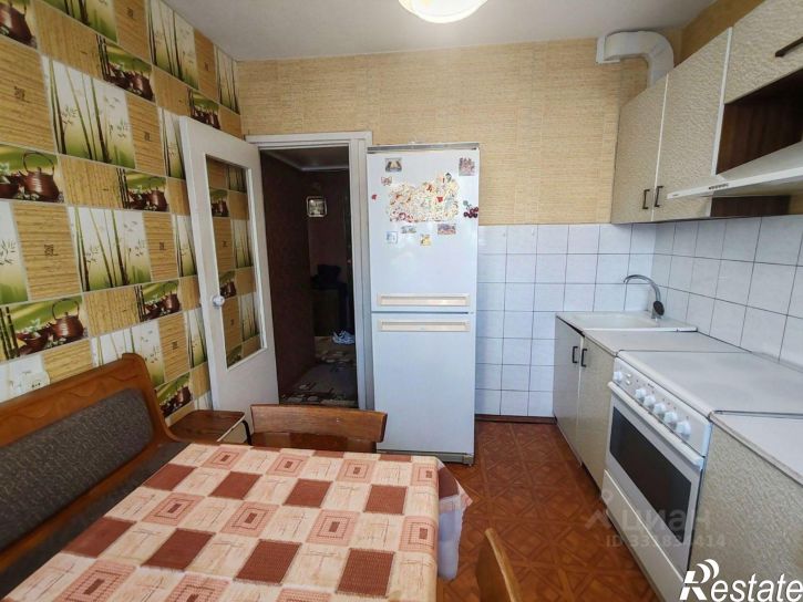 3-комн квартира мкр Жукова, 40,  д. 40