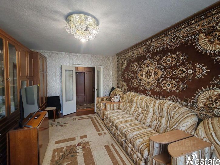 3-комн квартира мкр Жукова, 40,  д. 40