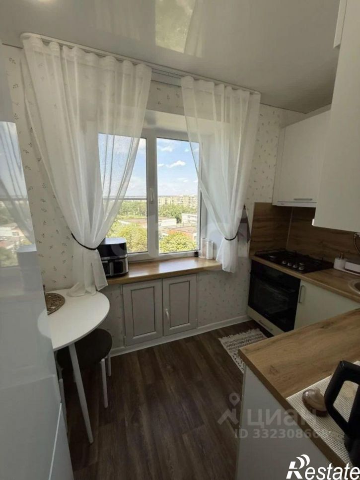 2-комн квартира Парковый мкр, 19,  д. 19