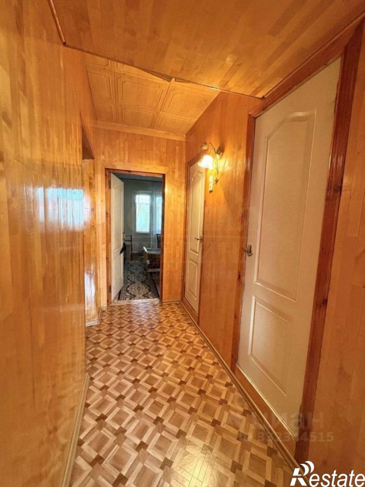 3-комн квартира мкр Королева, 11,  д. 11