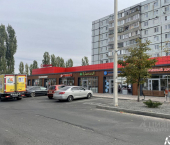 торговое помещение 30 кв м мкр Макаренко, 38