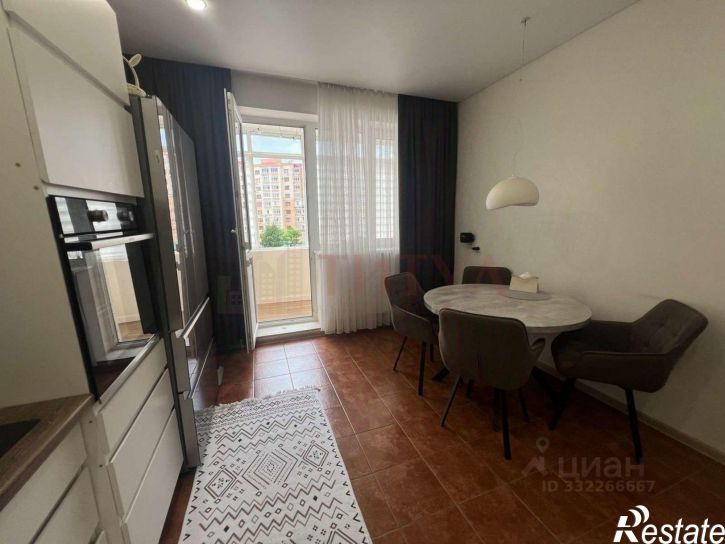 3-комн квартира Степной мкр, 25,  д. 25
