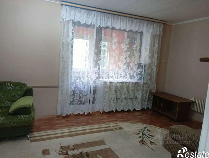 1-комн квартира мкр Космос, 4,  д. 4