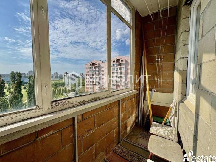 1-комн квартира мкр Зеленый Лог, 6,  д. 6