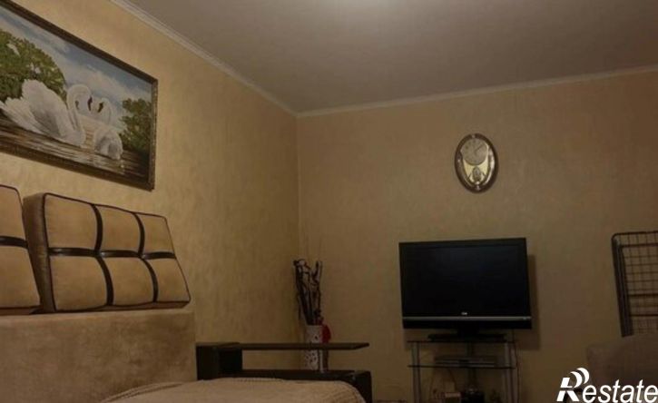 2-комн квартира Интернациональный мкр, 39,  д. 39