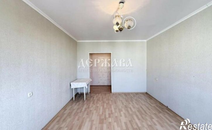 3-комн квартира Юбилейный мкр, 4,  д. 4