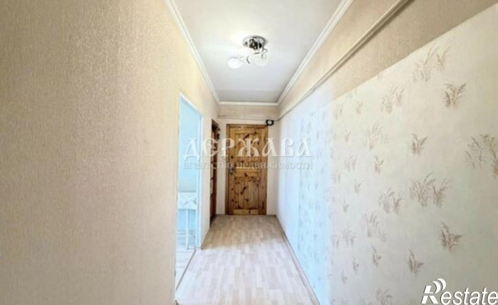 3-комн квартира Юбилейный мкр, 4,  д. 4