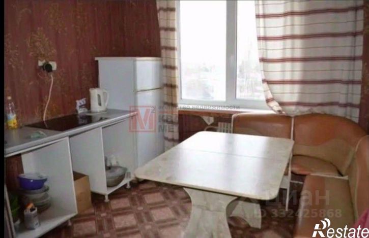 4-комн квартира мкр Буденного, 8,  д. 8