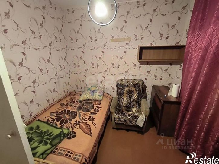 4-комн квартира мкр Конева, 1,  д. 1