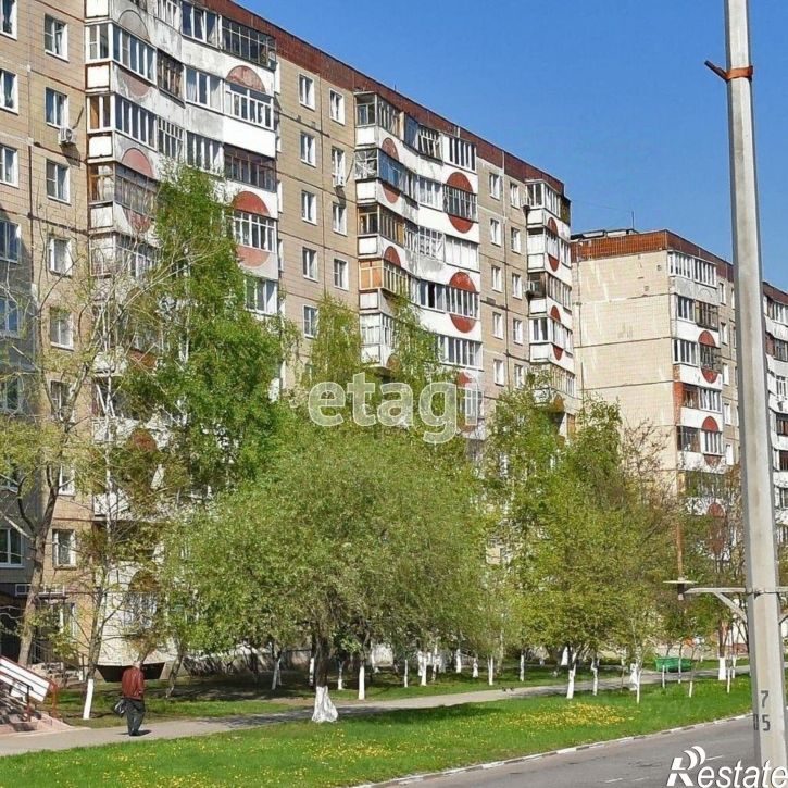 1-комн квартира мкр Королева, 32б,  д. 32б