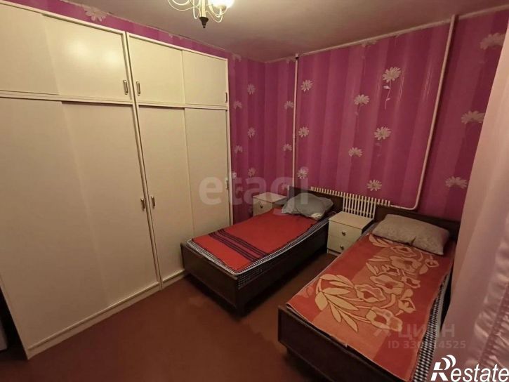 4-комн квартира мкр Конева, 1,  д. 1