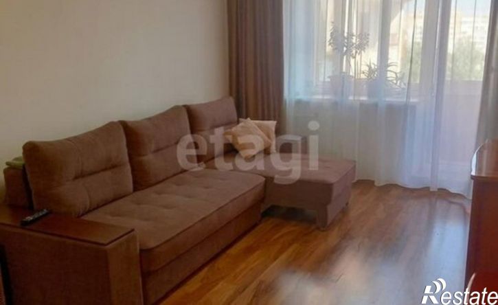 3-комн квартира мкр Дубрава квартал 1, 8,  д. 8