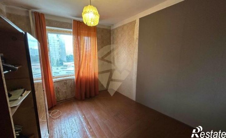 3-комн квартира мкр Жукова, 49,  д. 49