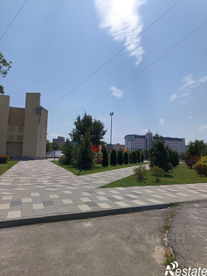 2-комн квартира мкр Жукова, 2,  д. 2