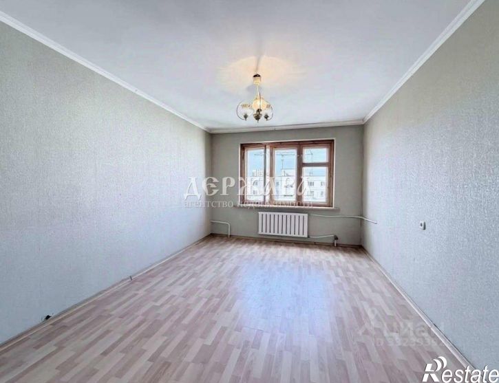 3-комн квартира Юбилейный мкр, 4,  д. 4