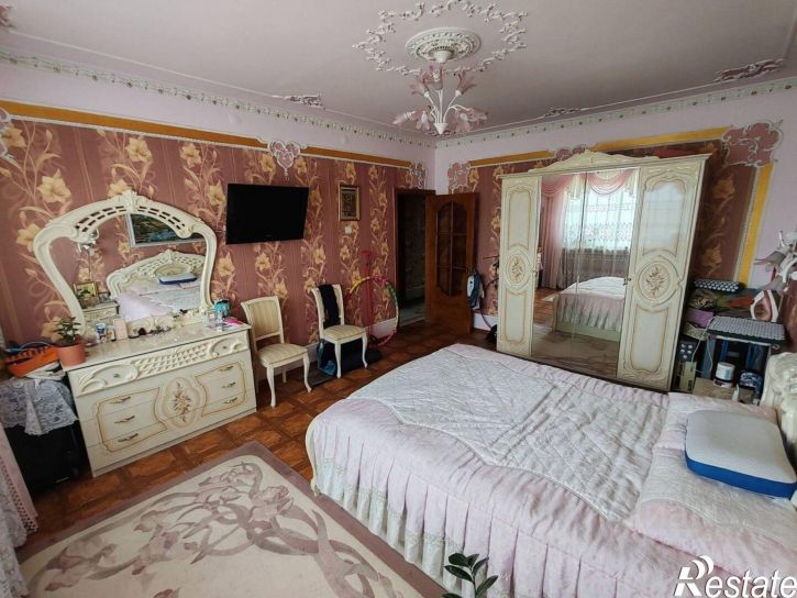 4-комн квартира мкр Королева, 38,  д. 38