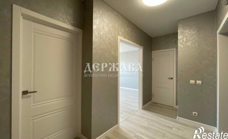1-комн квартира мкр Зеленый Лог, 7,  д. 7