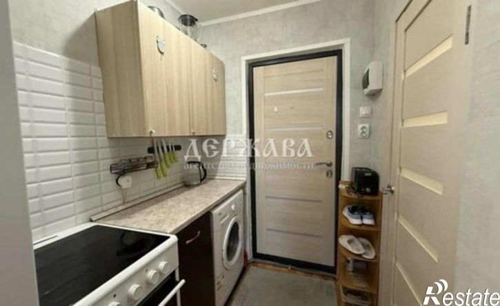 1-комн квартира мкр Молодогвардеец, 2,  д. 2