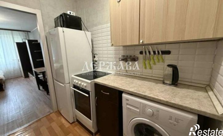 1-комн квартира мкр Молодогвардеец, 2,  д. 2