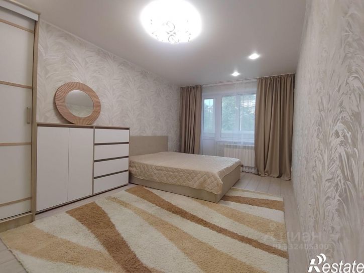 3-комн квартира Интернациональный мкр, 10,  д. 10