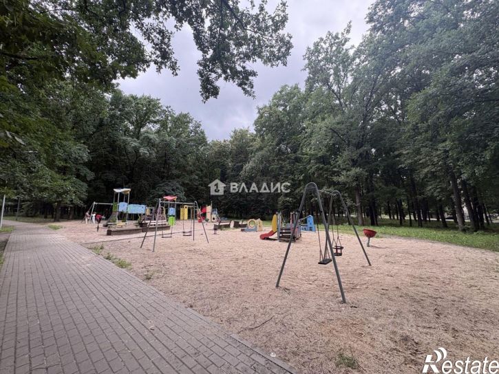 2-комн квартира мкр Лебединец, 27а,  д. 27а