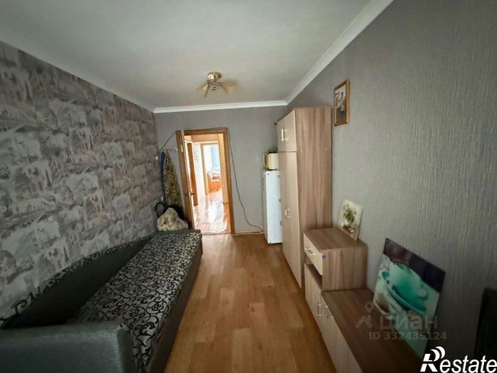 3-комн квартира Парковый мкр, 11,  д. 11