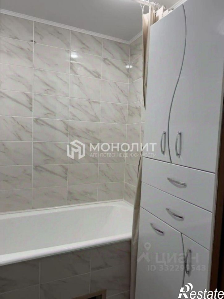 3-комн квартира мкр Жукова, 27,  д. 27