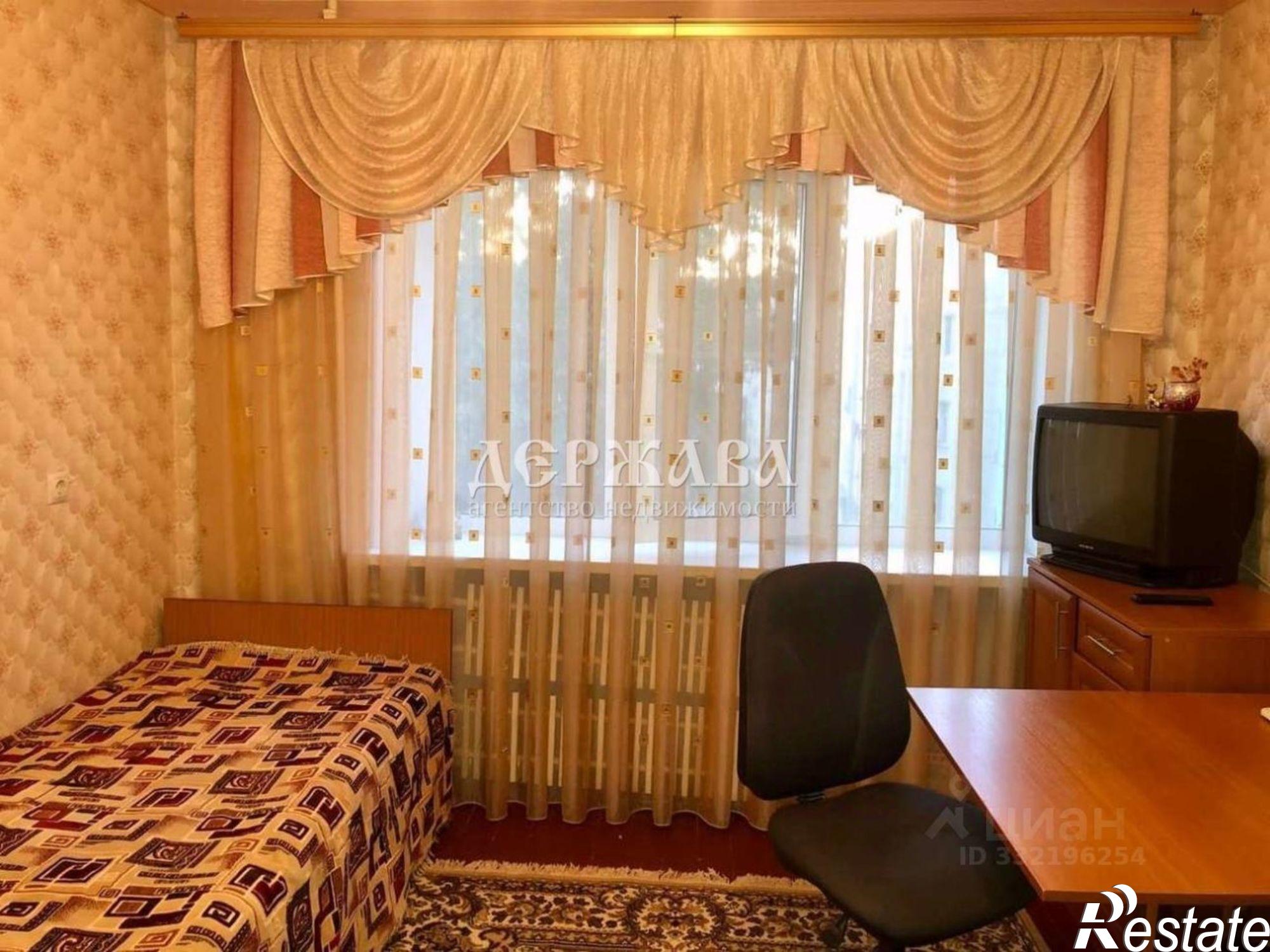 Купить комнату за 1 350 000 рублей на мкр Горняк, 9