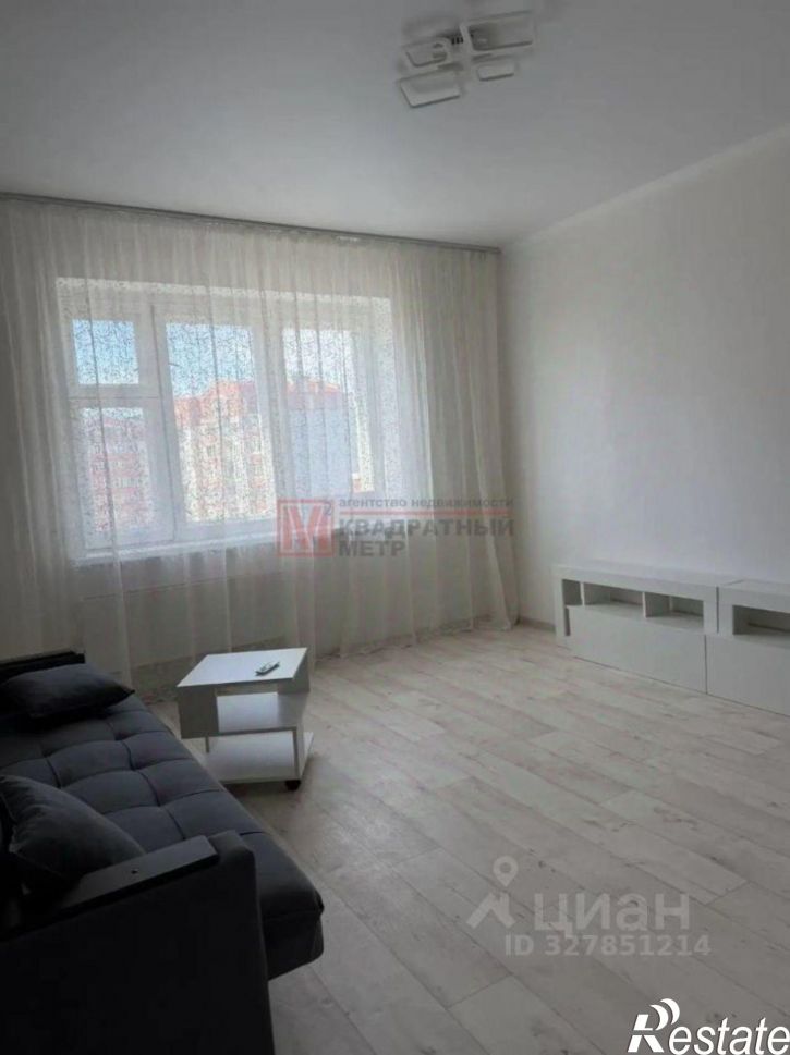 1-комн квартира мкр Космос, 15,  д. 15