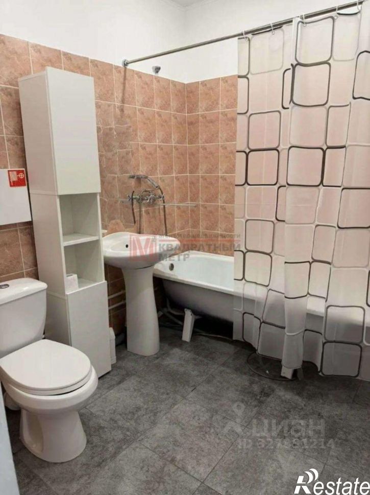 1-комн квартира мкр Космос, 15,  д. 15