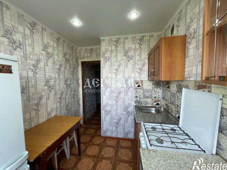2-комн квартира ул Хмелева, 1,  д. 1