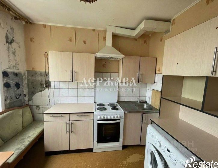 3-комн квартира Солнечный мкр, 6а,  д. 6а