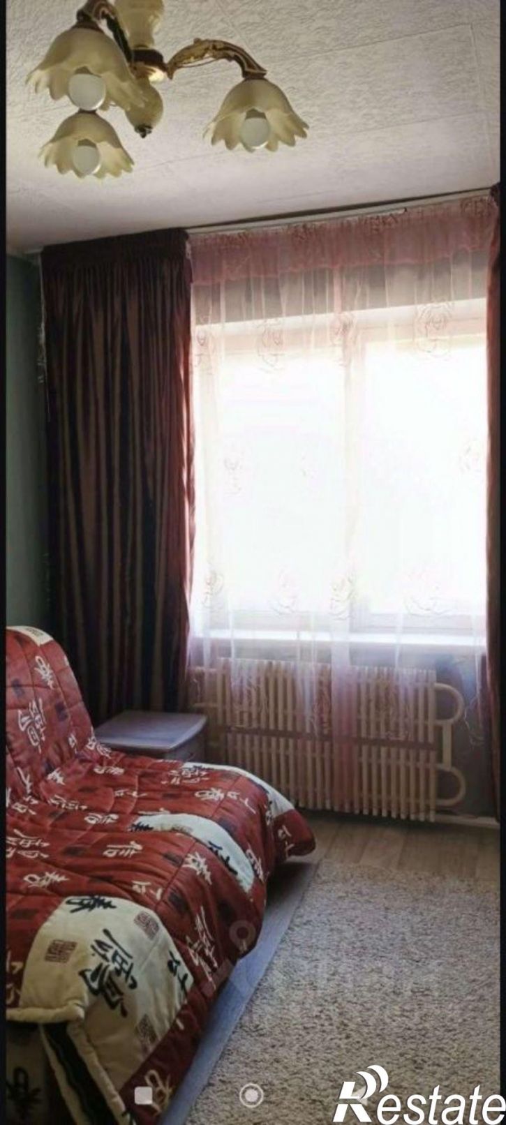 Комната мкр Горняк, 9,  д. 9