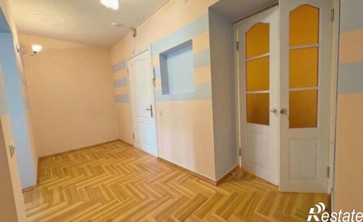 3-комн квартира Парковый мкр, 28,  д. 28