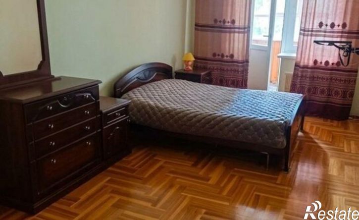 3-комн квартира Парковый мкр, 28,  д. 28