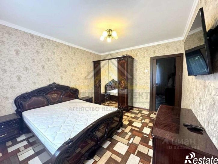2-комн квартира Восточный мкр, 33,  д. 33