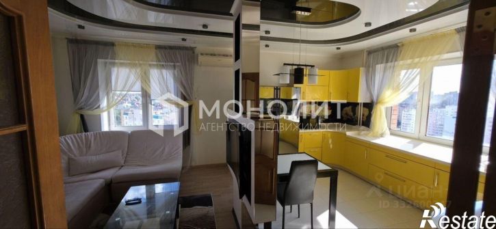 4-комн квартира Степной мкр, 22,  д. 22