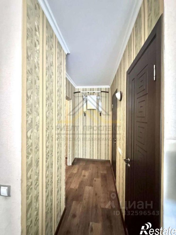 2-комн квартира Восточный мкр, 33,  д. 33