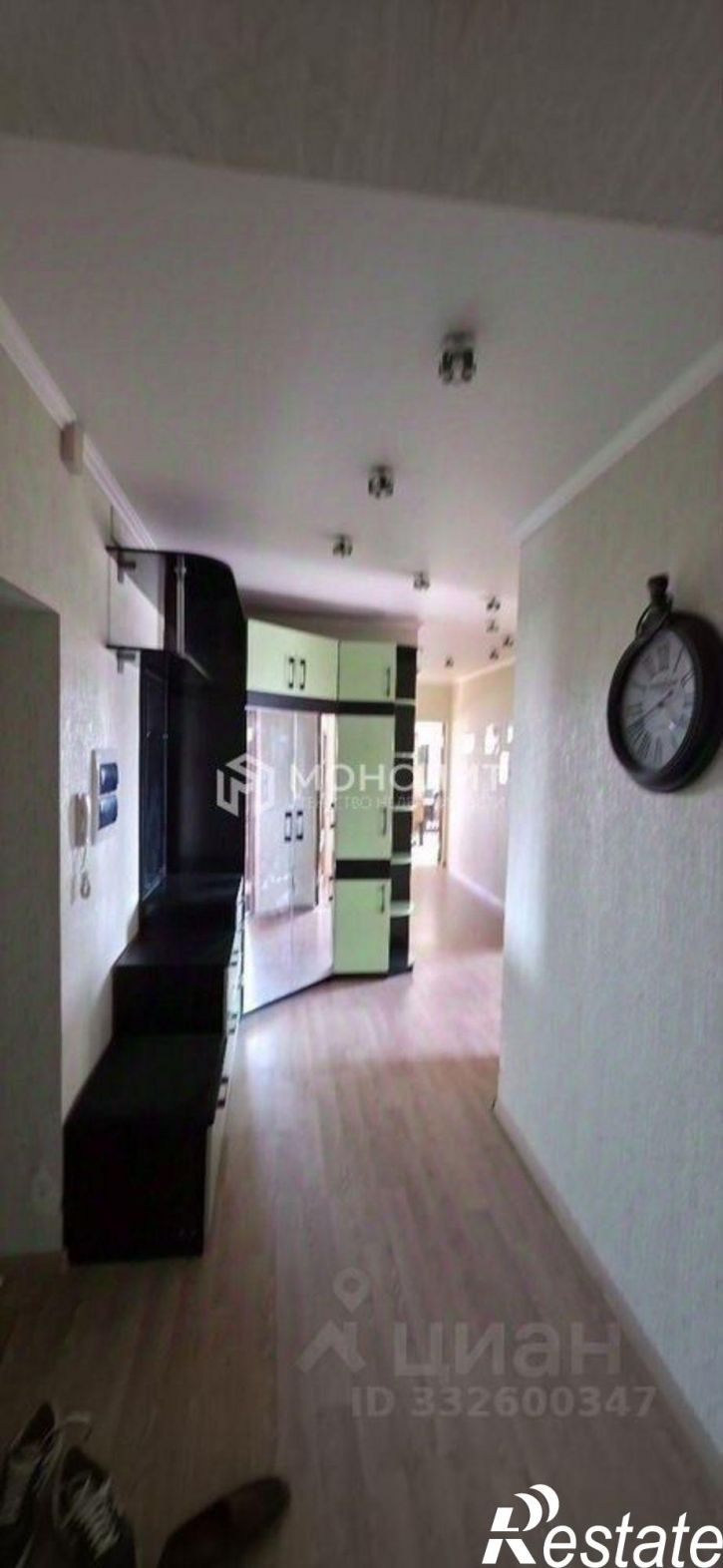 4-комн квартира Степной мкр, 22,  д. 22