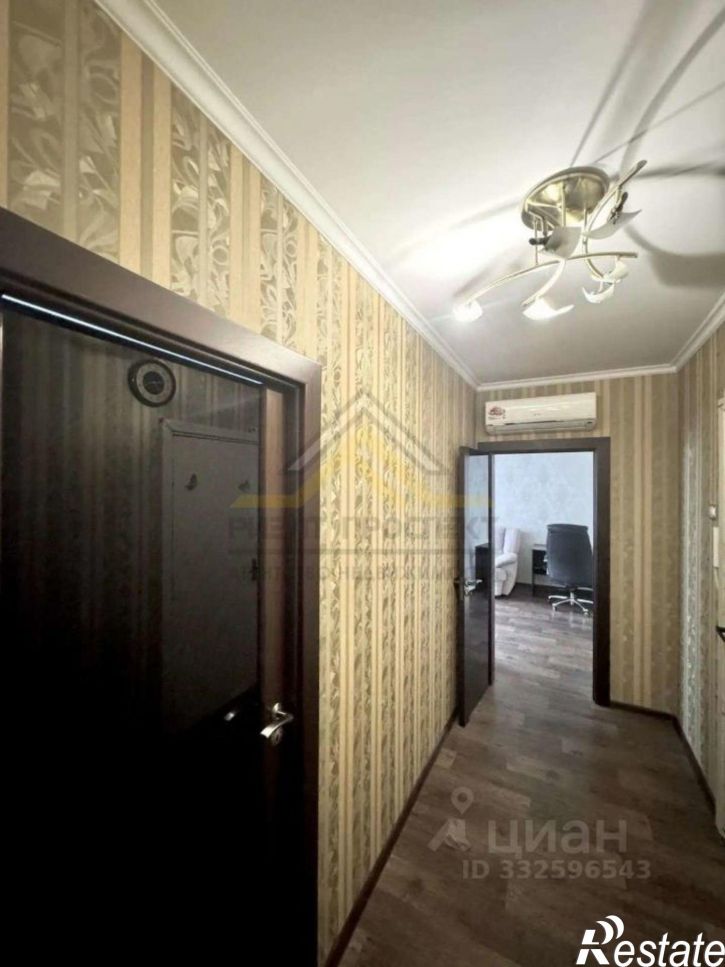 2-комн квартира Восточный мкр, 33,  д. 33