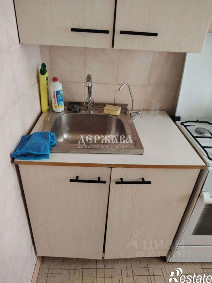 3-комн квартира Интернациональный мкр, 21,  д. 21