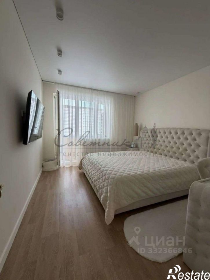 3-комн квартира Степной мкр, 25,  д. 25