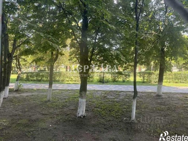 1-комн квартира мкр Жукова, 52,  д. 52