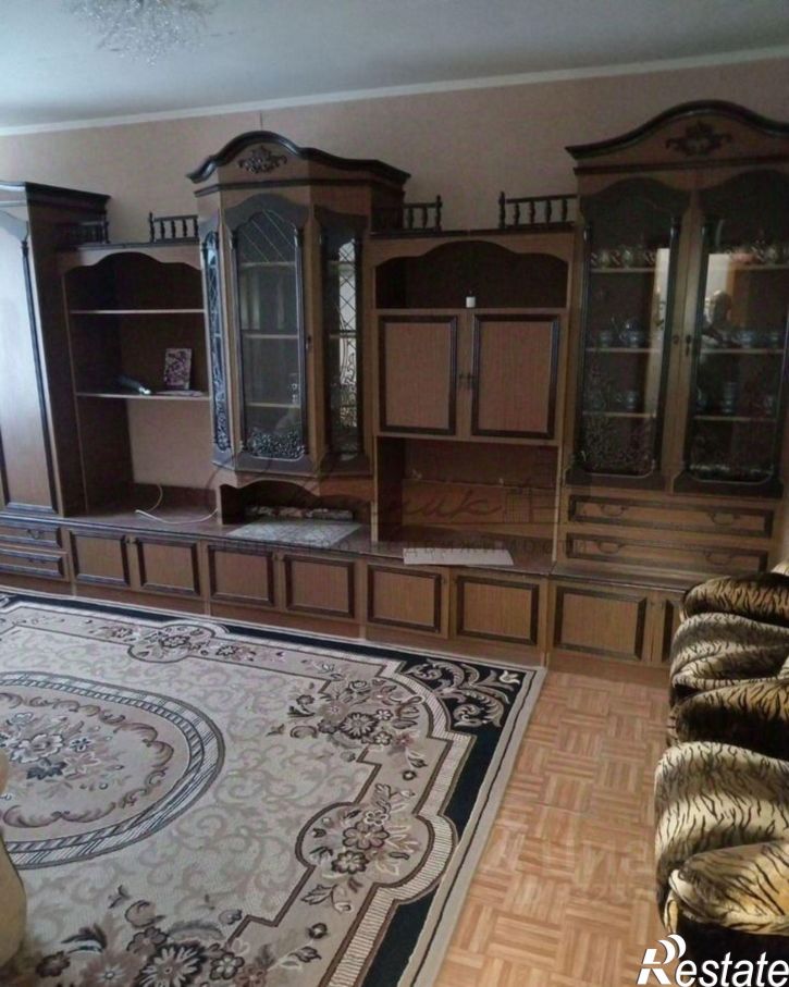 2-комн квартира мкр Макаренко, 6,  д. 6