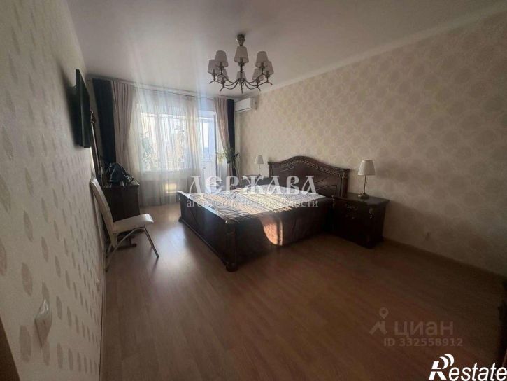 3-комн квартира Степной мкр, 22,  д. 22