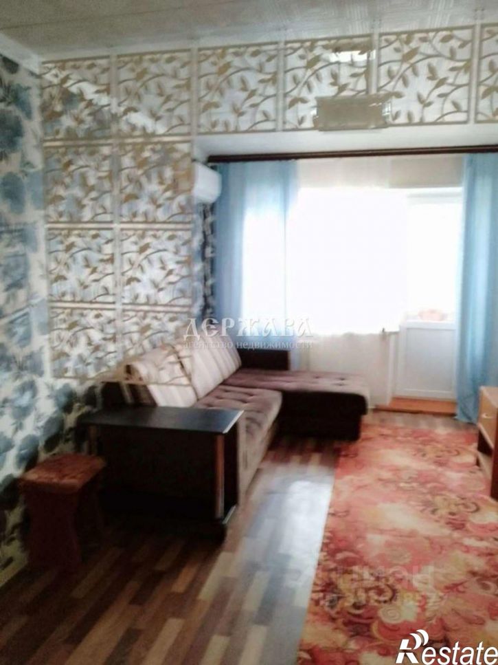 2-комн квартира мкр Горняк, 14,  д. 14