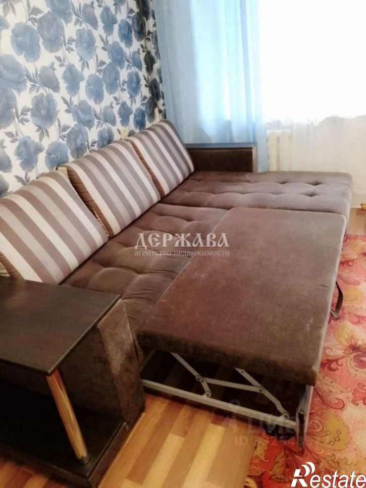 2-комн квартира мкр Горняк, 14,  д. 14