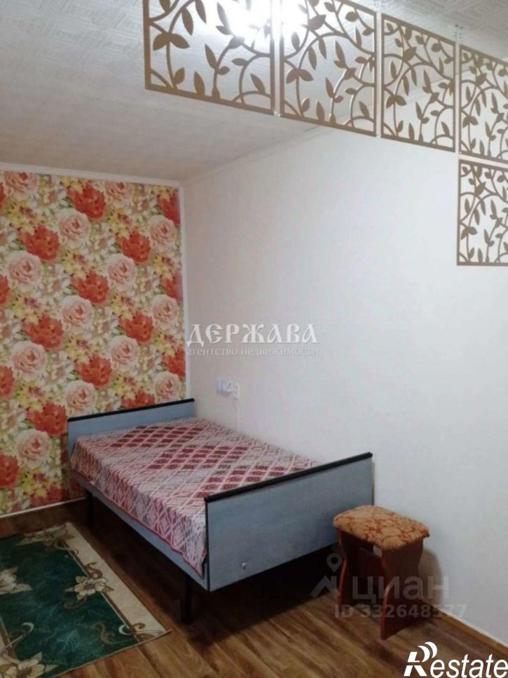2-комн квартира мкр Горняк, 14,  д. 14