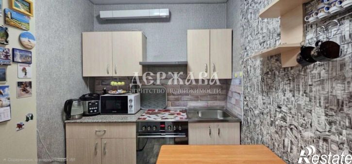 2-комн квартира мкр Макаренко, 1,  д. 1