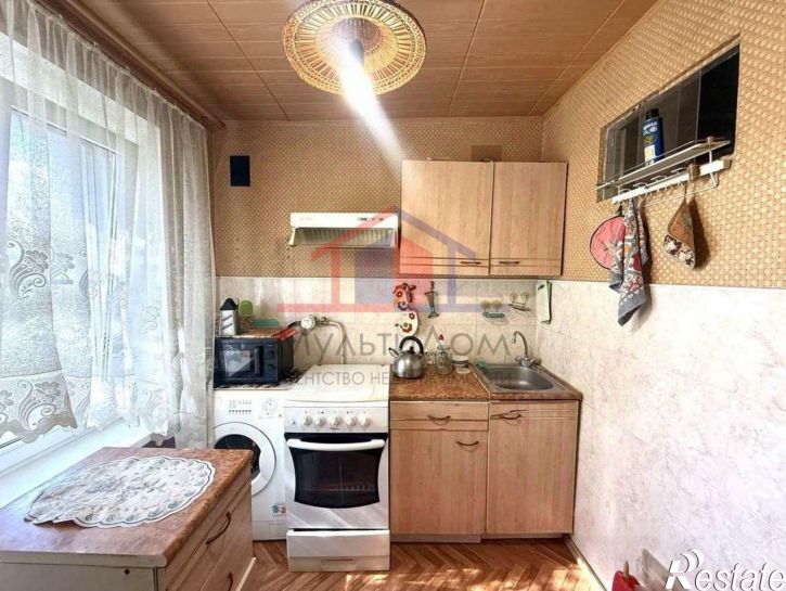 3-комн квартира мкр Приборостроитель, 12,  д. 12